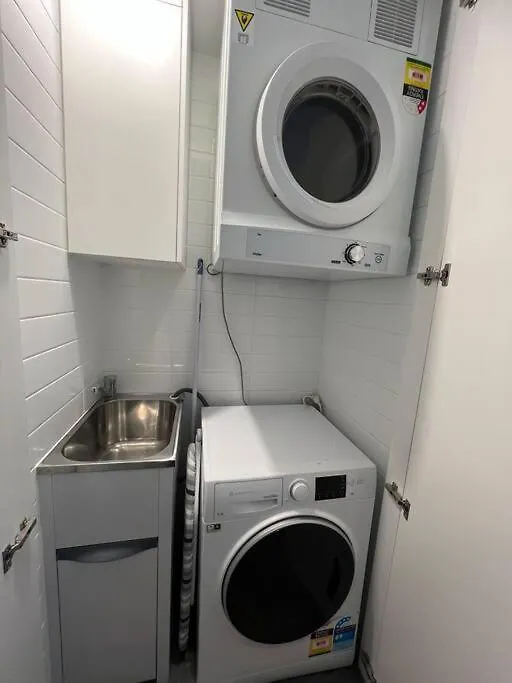 Emporium Residential 2 Bed 2 Bath 1 Car Apartment Brisbane